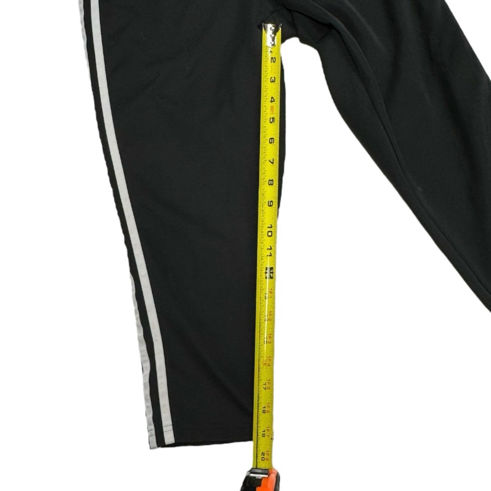 Adidas climalite size large capri style leggings with stripe on sides! - Picture 11 of 14